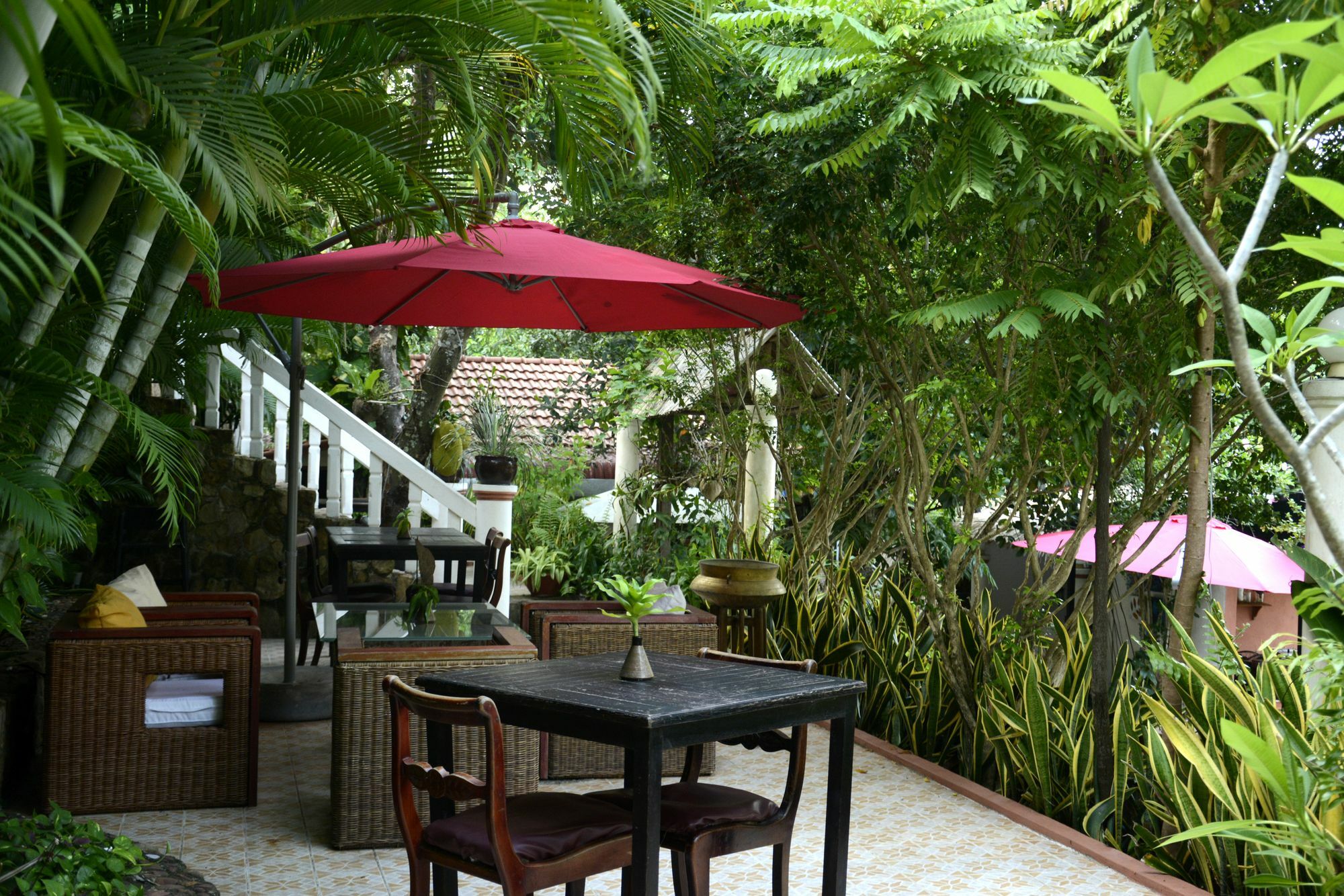 Tropical Hill Kep Cambodia Hotel Екстериор снимка