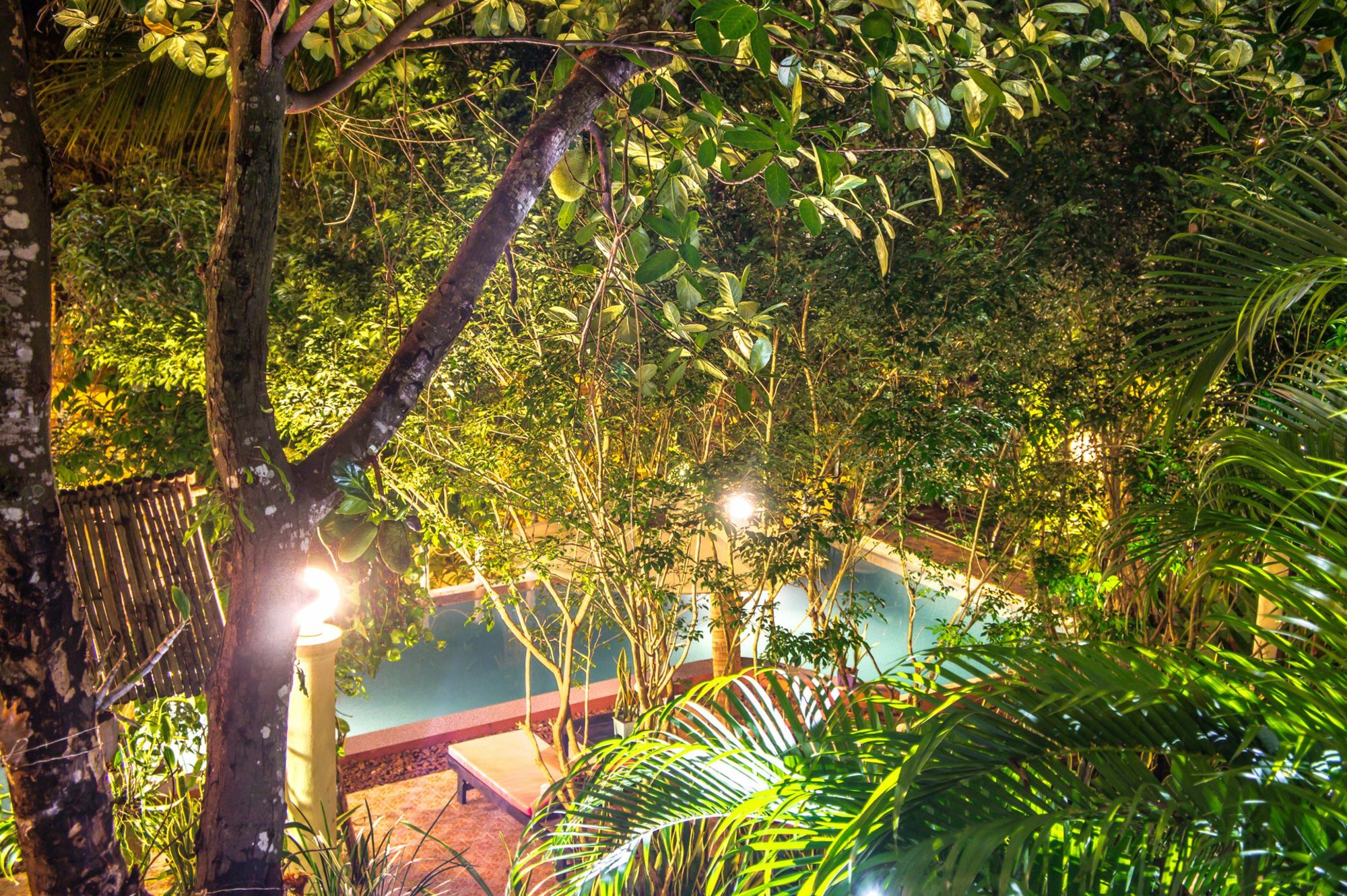 Tropical Hill Kep Cambodia Hotel Екстериор снимка
